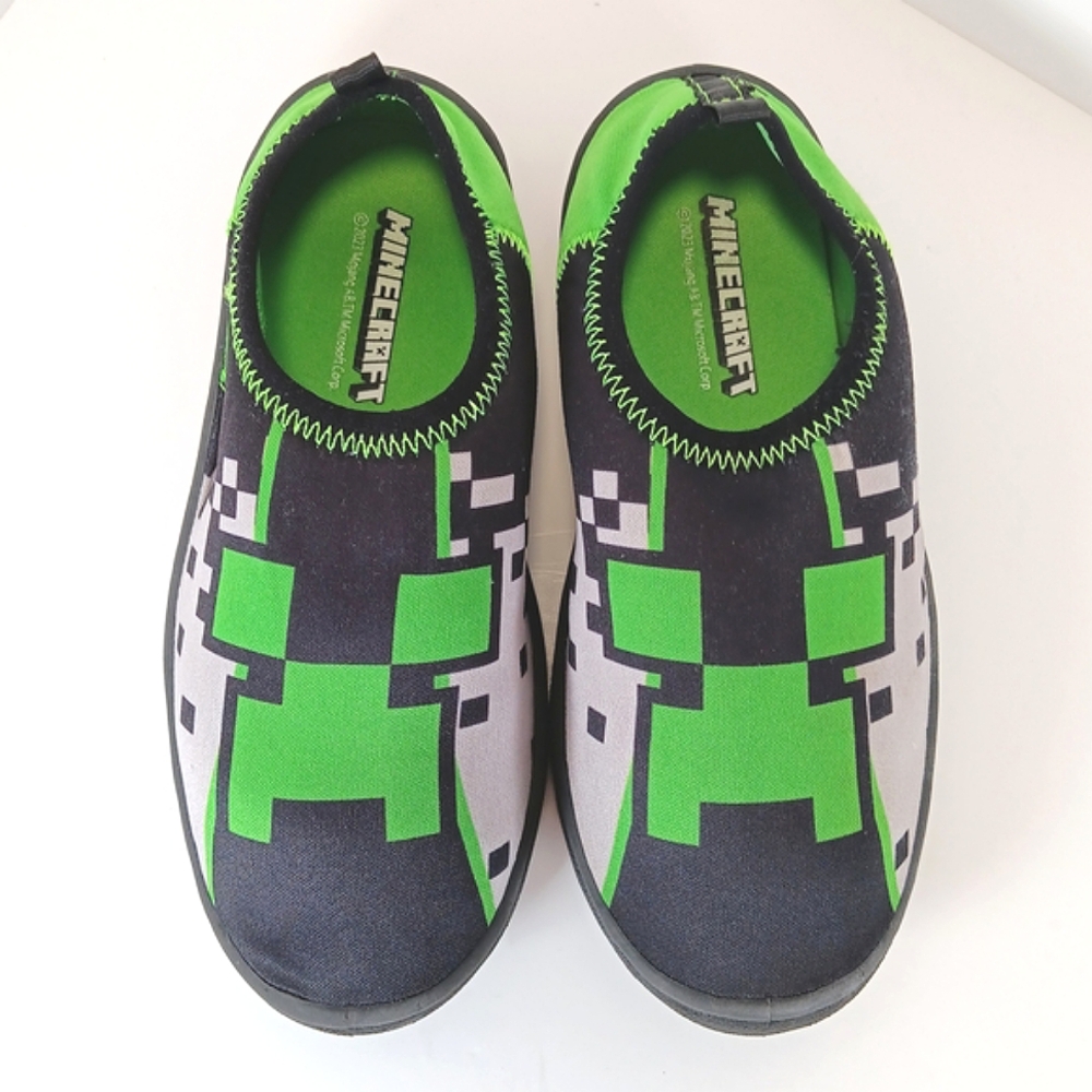Minecraft Kids Creeper Slip-On Water Shoes Green Black Swim Shoes Boys Size 13